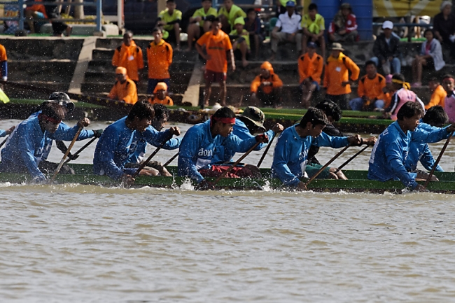 Phimai boat races-110